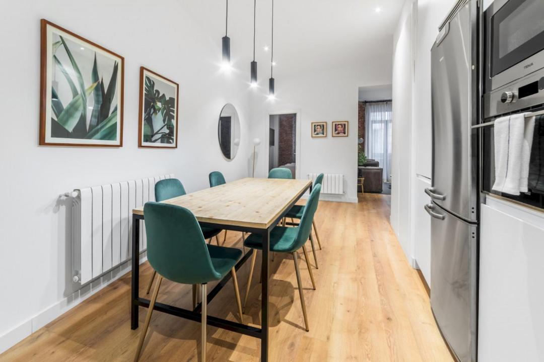 2 Bedrooms 1 Bathroom Furnished - Centro - Equipped & Stylish - Minty Stay Мадрид Екстер'єр фото